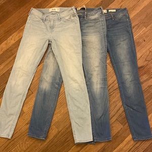 Lot of 3! Women’s Hollister low rise jean leggings.